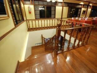 La Roca Veranda Suites & Restaurant Legazpi Buitenkant foto