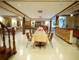 La Roca Veranda Suites & Restaurant Legazpi Buitenkant foto